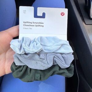 lululemon athletica Uplifting Scrunchies Trio - White, Gray, Green